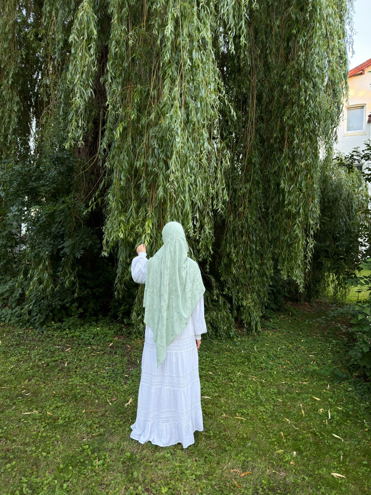 Bestickter Hijab Pastellgrün